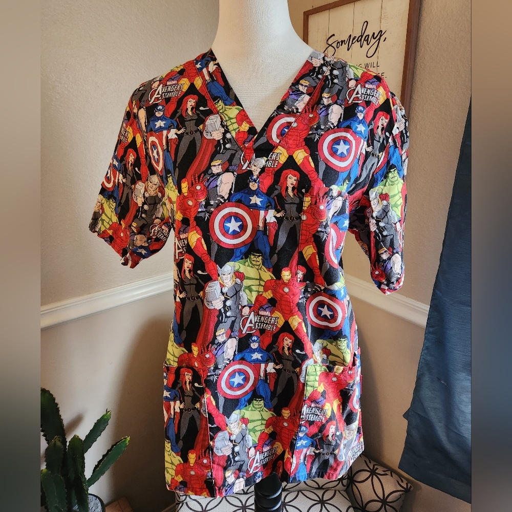 Marvel Avengers Assemble V-Neck  Scrub Top. Size S